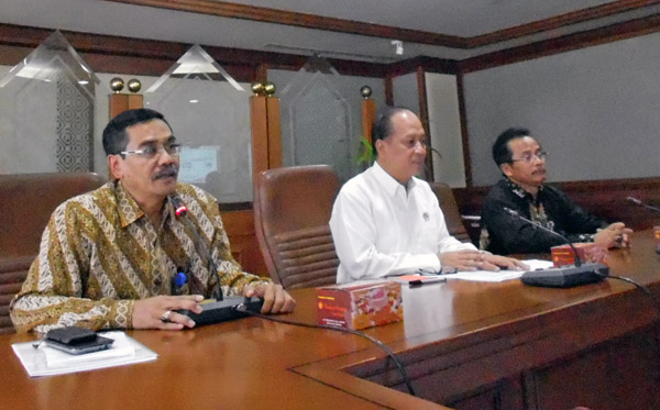 Hujan Buatan Solusi Kekeringan di Provinsi Lumbung Beras